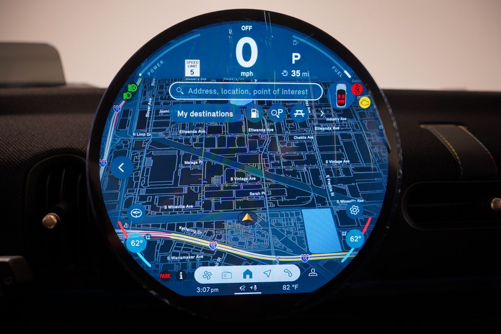 Thumbnail: 2026 MINI Cooper - 10