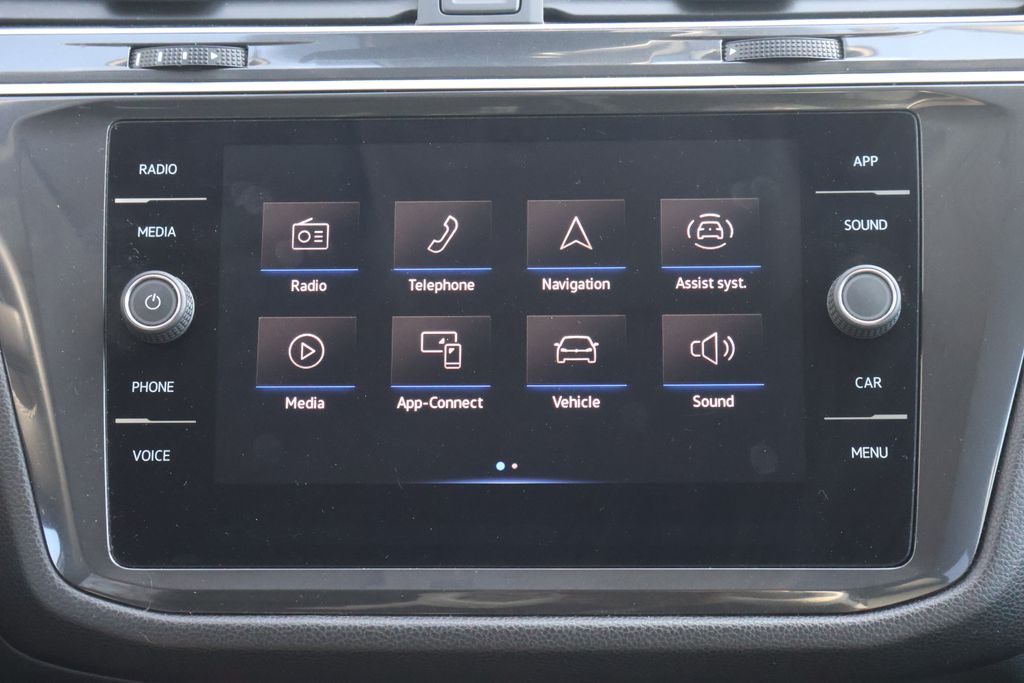 Thumbnail: 2024 Volkswagen Tiguan - 15