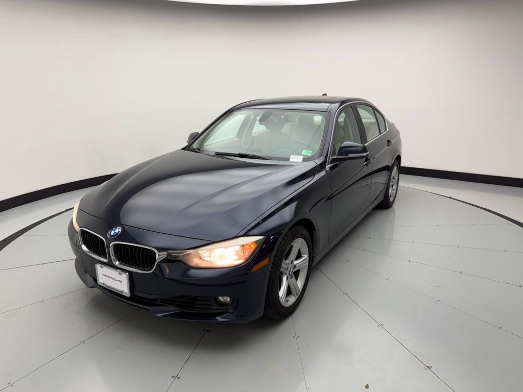 Thumbnail: 2015 BMW 3 Series - 14