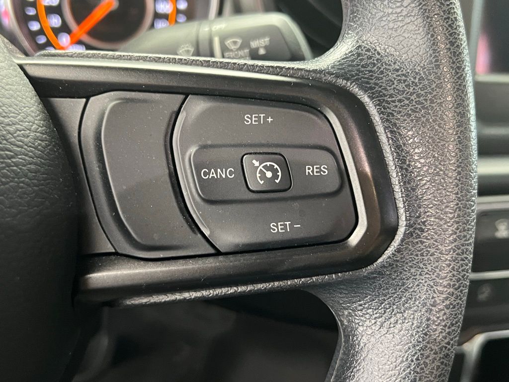 Thumbnail: 2022 Jeep Wrangler - 18