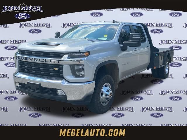 Silver Ice Metallic 2021 Chevrolet Silverado 3500HD Pickup Truck Four-Wheel Drive Automatic