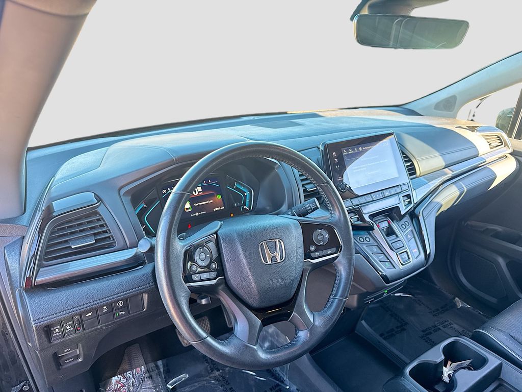 Used 2022 Black Honda Elite image 9