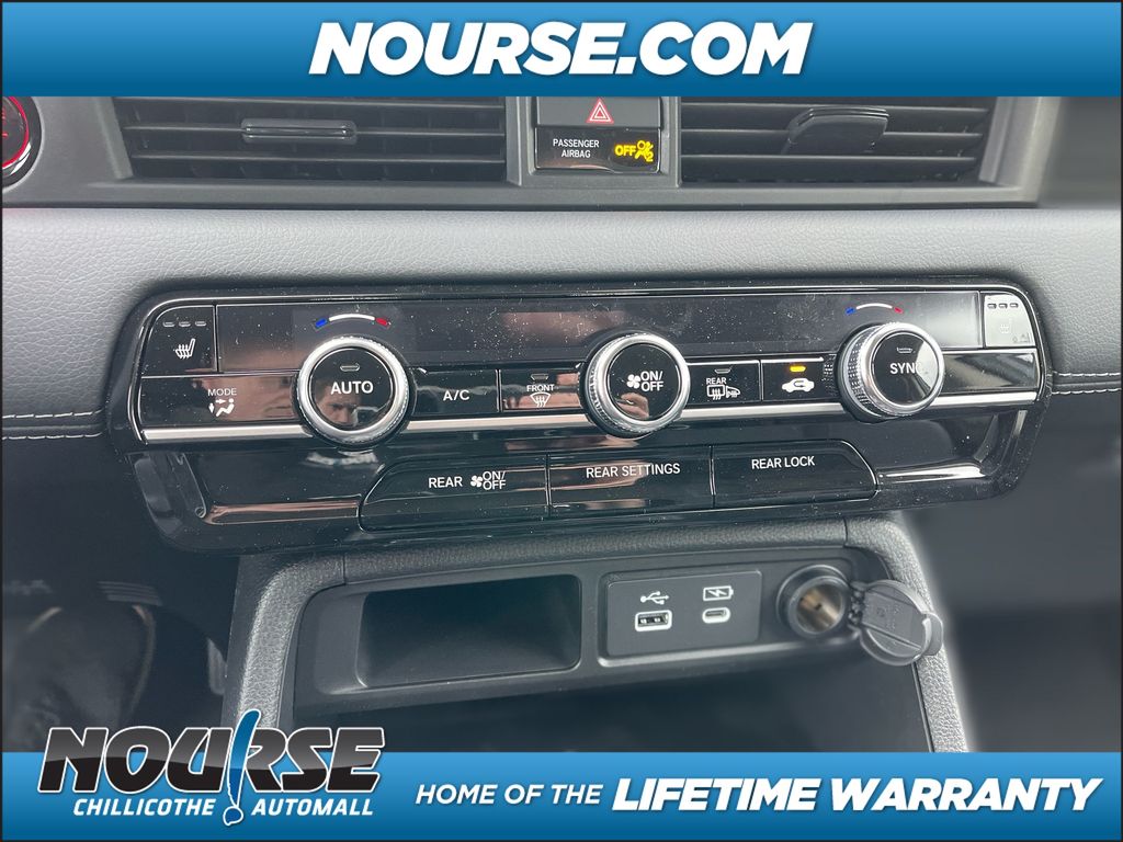 2025 Honda Pilot Touring photo