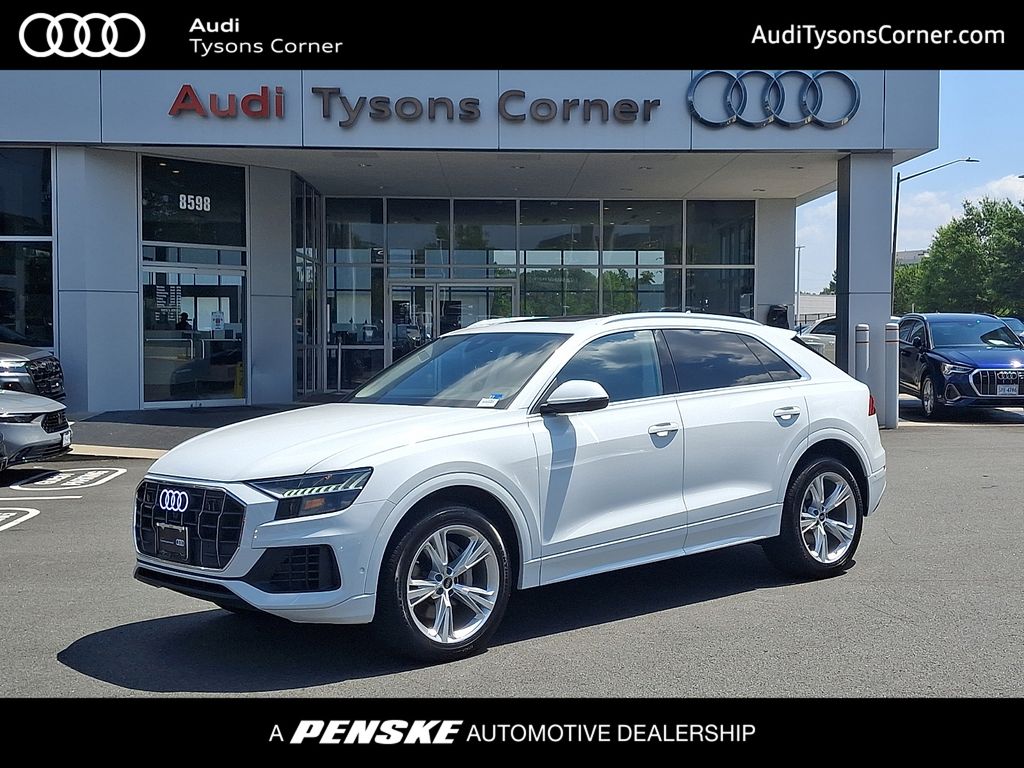 Thumbnail: 2023 Audi Q8 - 1