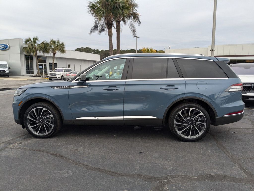 2025 Lincoln Aviator Reserve