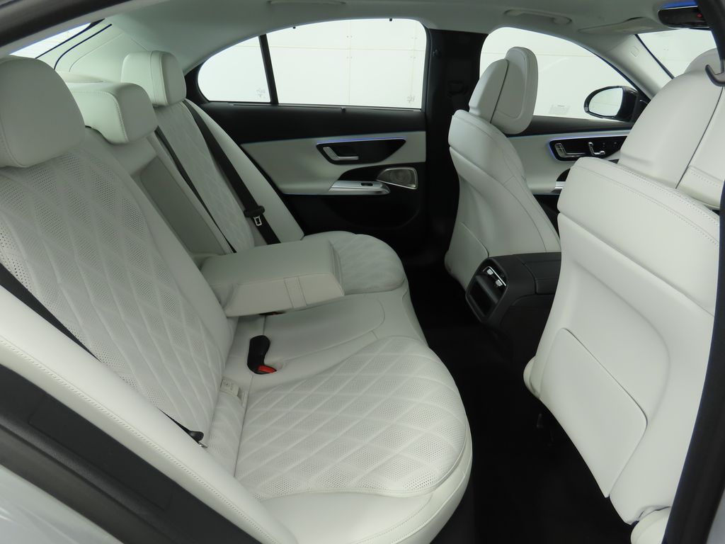 Thumbnail: 2026 Mercedes-Benz E-Class - 23