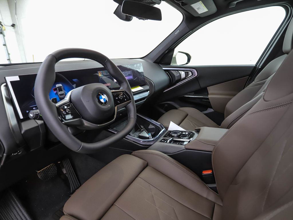 Thumbnail: 2026 BMW X3 - 10