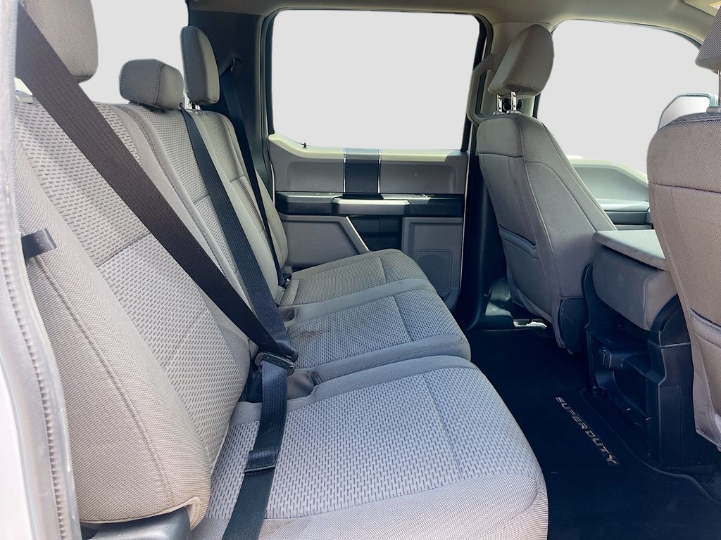 Used 2022 White Ford XLT image 24