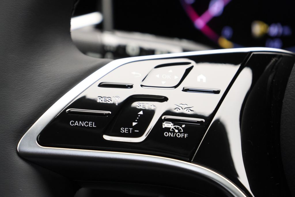 Thumbnail: 2027 Mercedes-Benz E-Class - 21