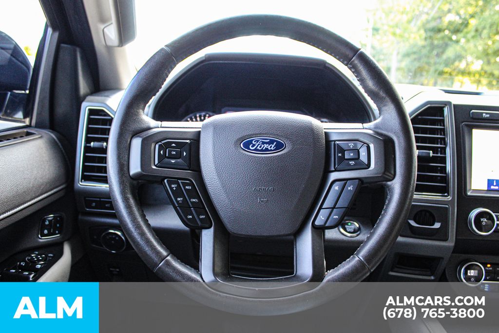 Used 2020 Black Ford XLT image 27