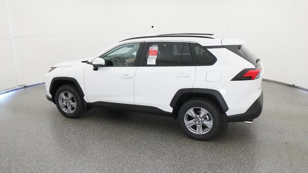 Thumbnail: 2025 Toyota RAV4 - 22
