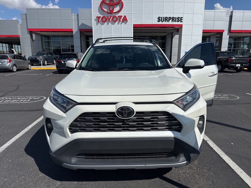 Thumbnail: 2020 Toyota RAV4 - 2