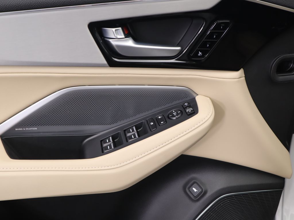 Thumbnail: 2026 Acura MDX - 25