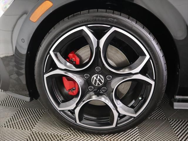 Thumbnail: 2026 Volkswagen Golf - 31