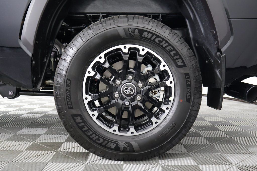 2025 Toyota Tundra SR5 10