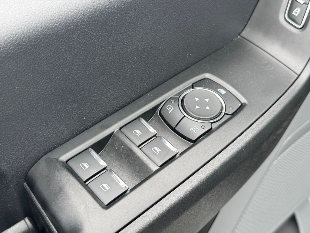 New 2026 White Ford XL image 25