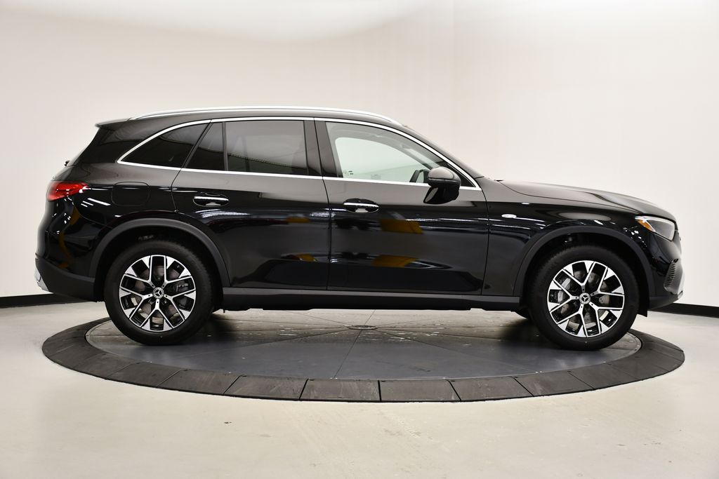 2025 Mercedes-Benz GLC 350 6