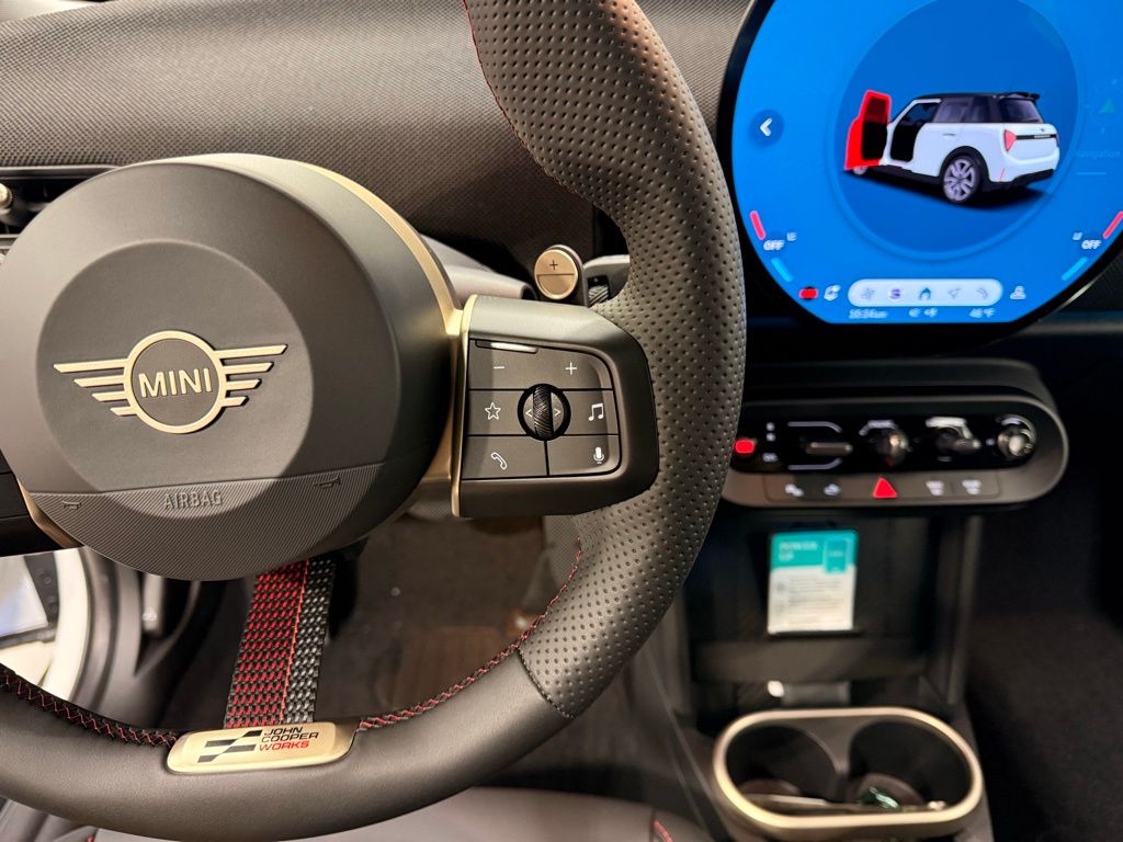 Thumbnail: 2026 MINI Cooper - 14