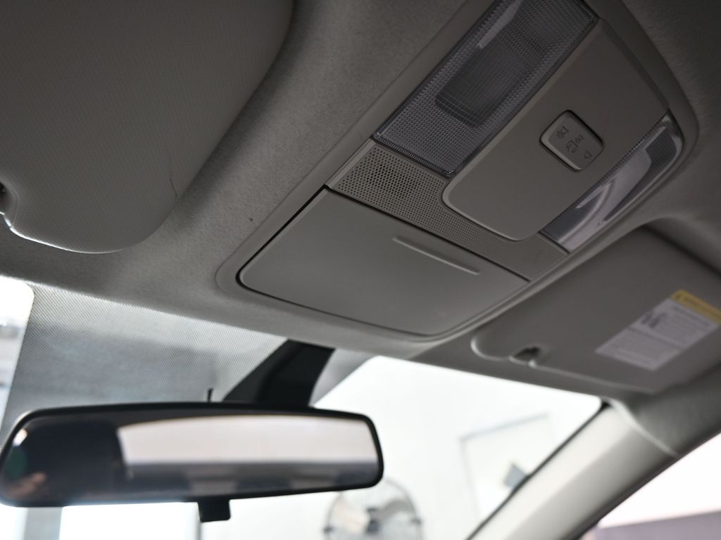 Used 2023 Fire Orange Kia LXS image 22