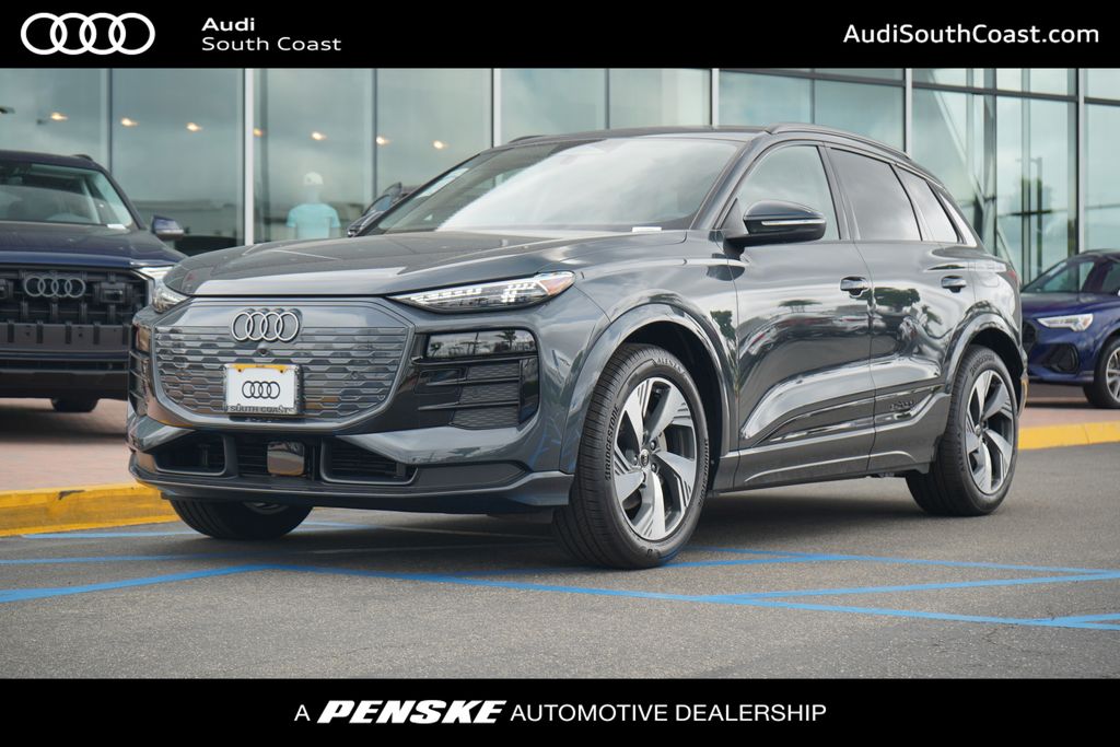2025 Audi Q6 e-tron Premium Hero Image