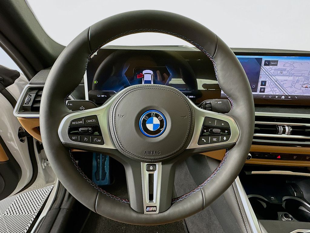 Thumbnail: 2024 BMW i4 - 10