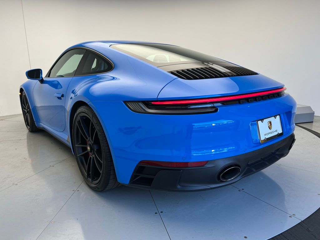 2022 Porsche 911 Carrera 4S 3