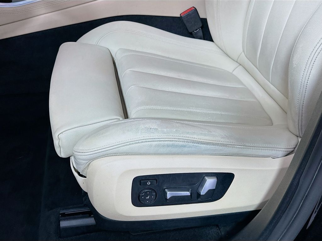 Thumbnail: 2021 BMW X5 - 20