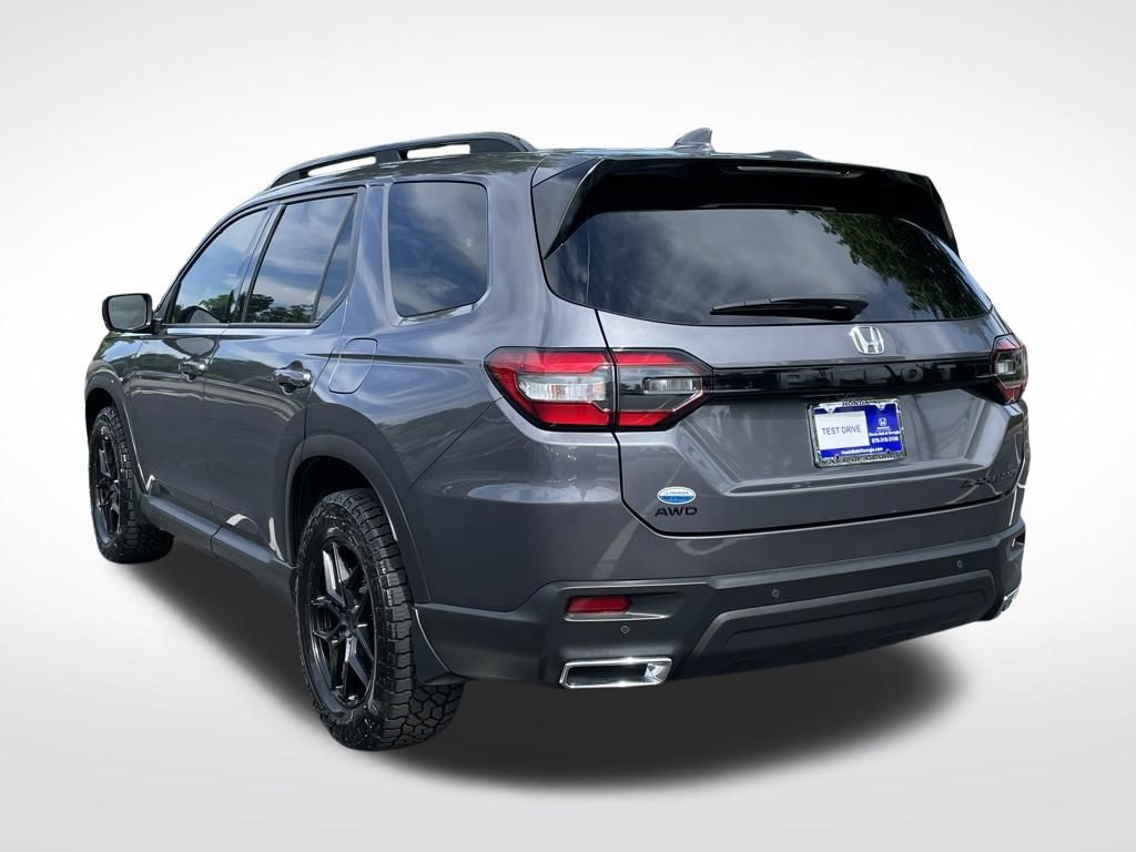 Thumbnail: 2025 Honda Pilot - 4