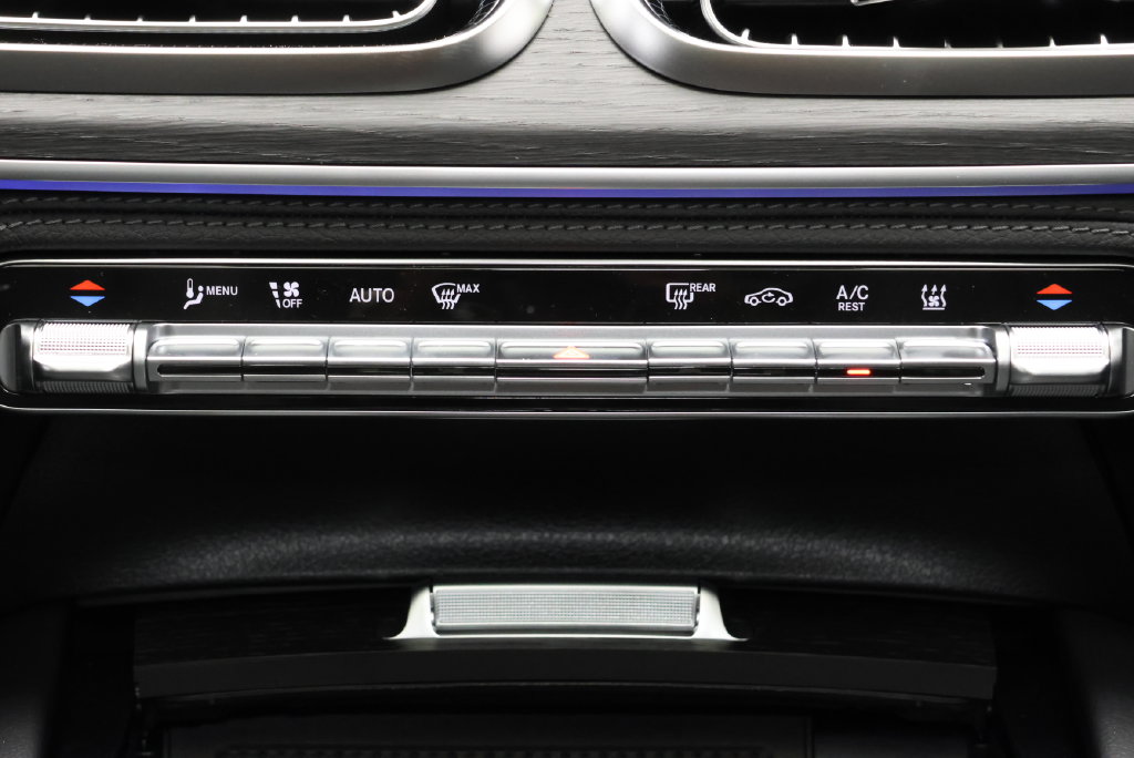 Thumbnail: 2027 Mercedes-Benz GLE - 28