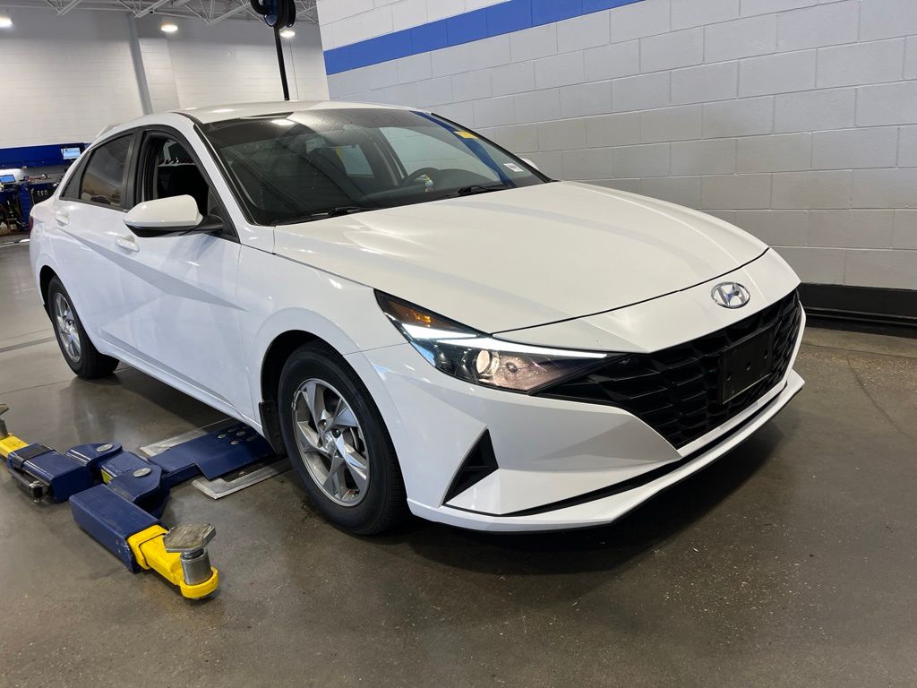 Thumbnail: 2023 Hyundai Elantra - 2