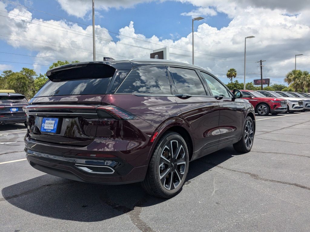 2025 Lincoln Nautilus Hybrid Reserve