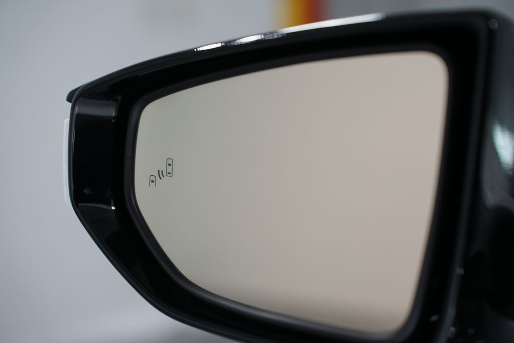 Thumbnail: 2024 Lexus ES - 28