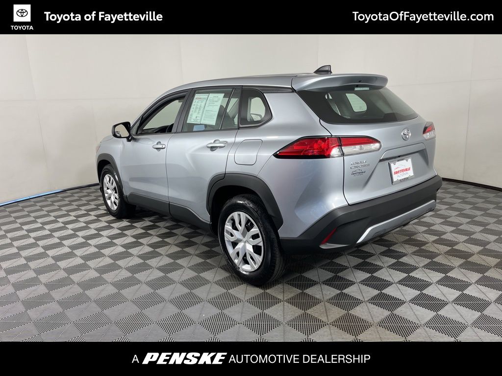 2024 Toyota Corolla Cross L 11