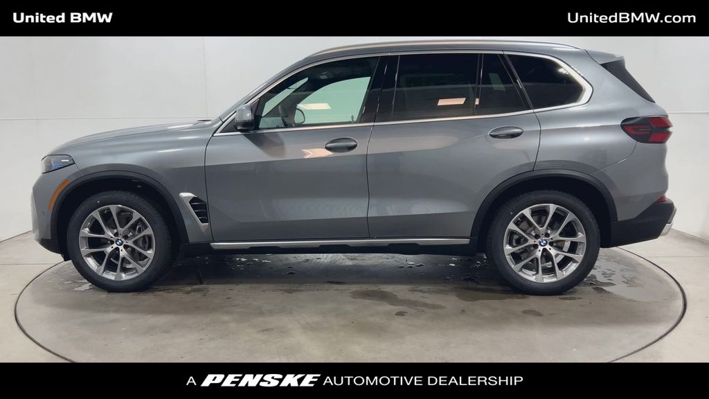 Thumbnail: 2026 BMW X5 - 5