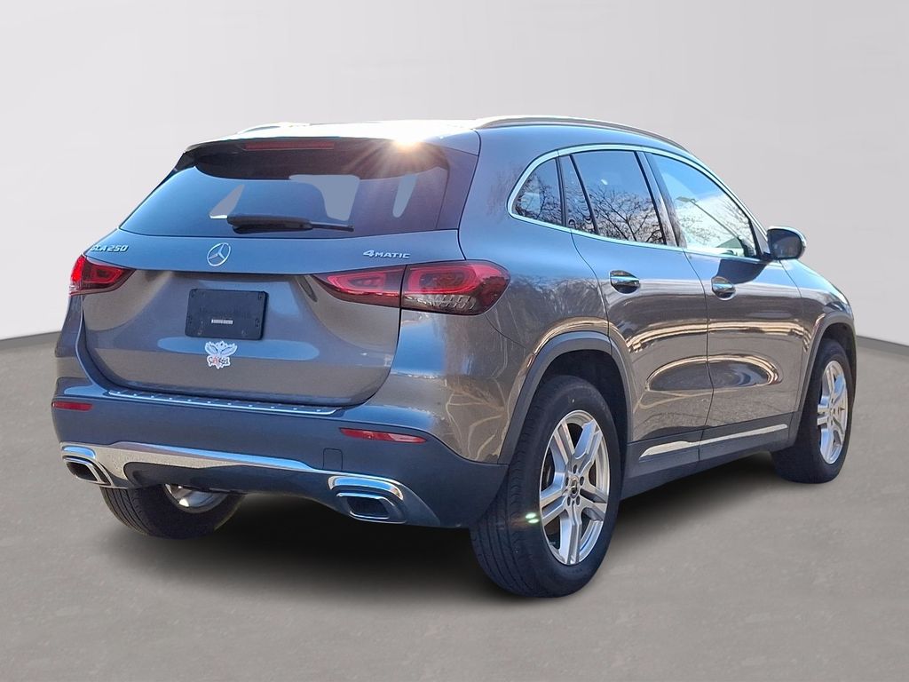 2021 Mercedes-Benz GLA 250 4MATIC 4