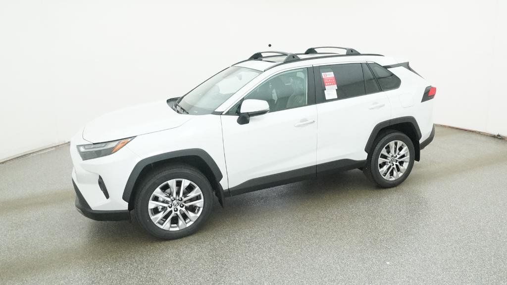 Thumbnail: 2025 Toyota RAV4 - 23