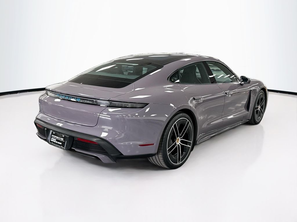 Thumbnail: 2025 Porsche Taycan - 7