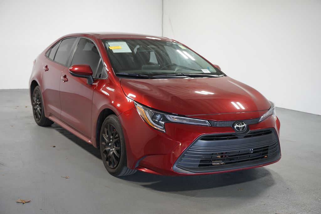 Thumbnail: 2024 Toyota Corolla - 3