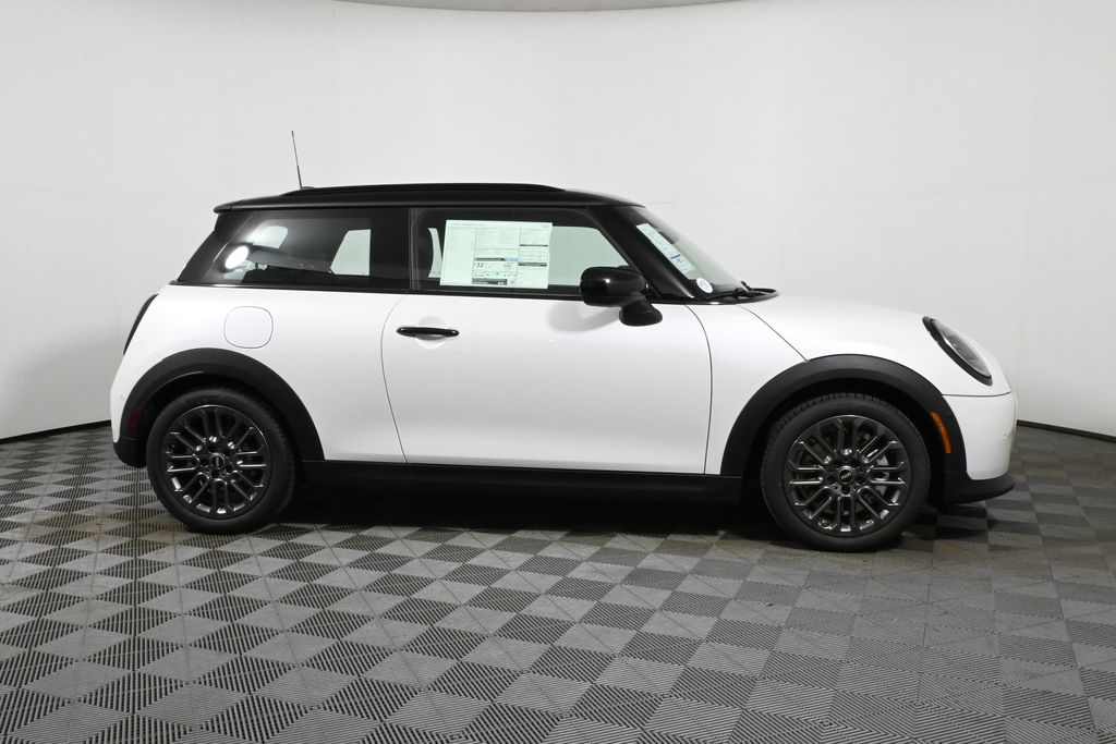 2025 MINI Cooper  8