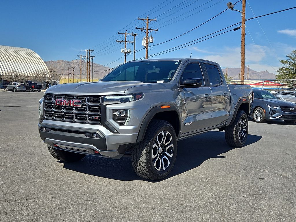 2024 GMC Canyon AT4 Crew Cab 4WD
