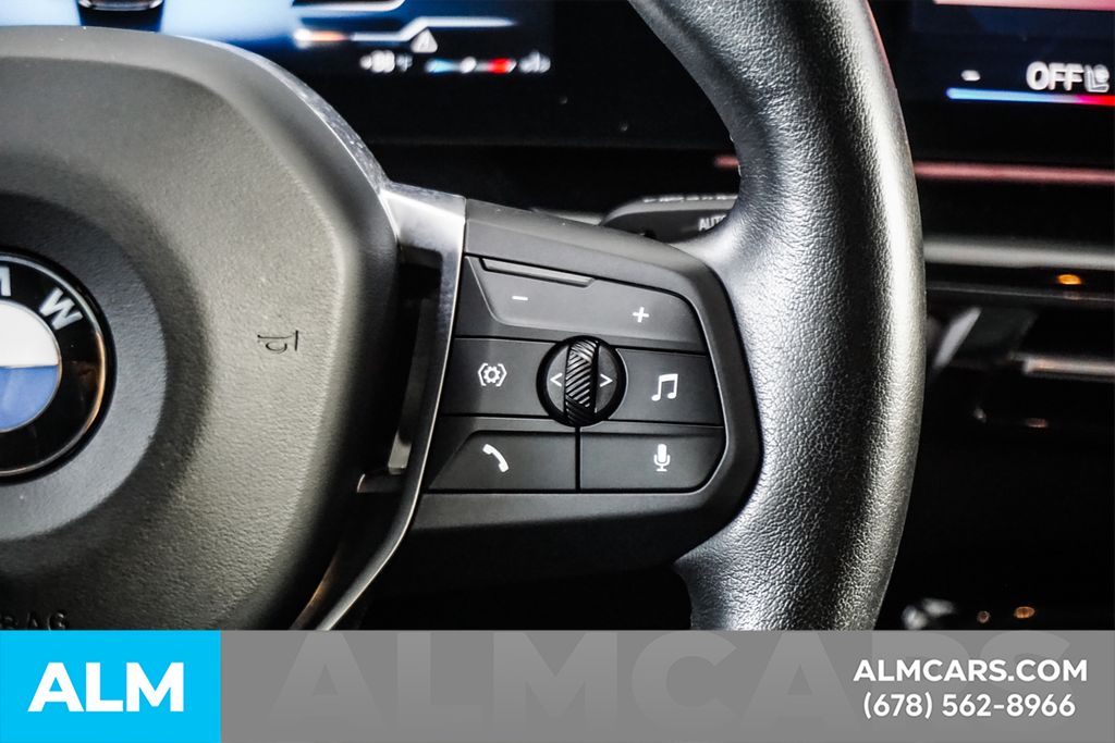 Used 2025 Black BMW xDrive28i image 27
