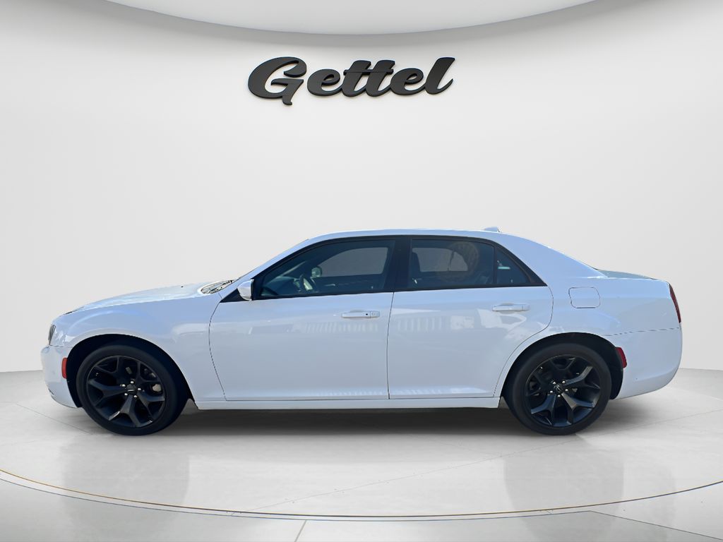 Used 2023 White Chrysler S image 12