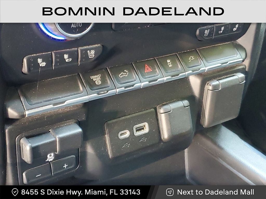 2022 Chevrolet Silverado 3500HD LTZ photo