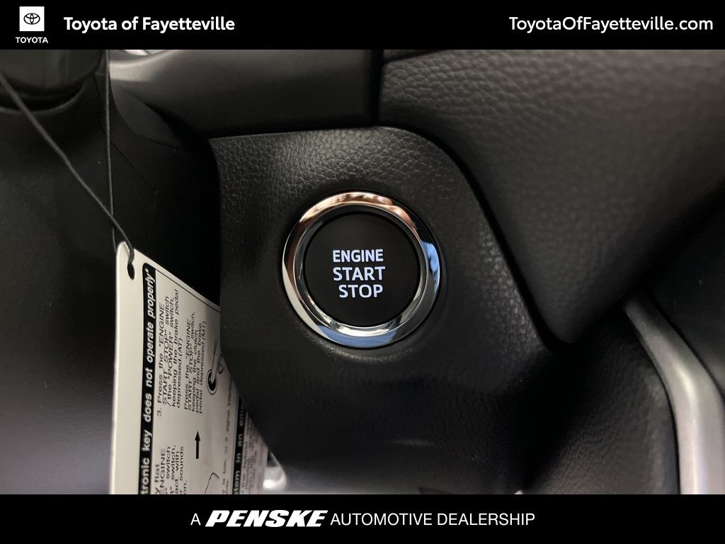 Thumbnail: 2025 Toyota RAV4 - 32