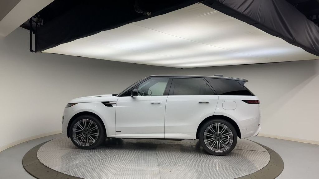 2025 Land Rover Range Rover Sport Autobiography 5