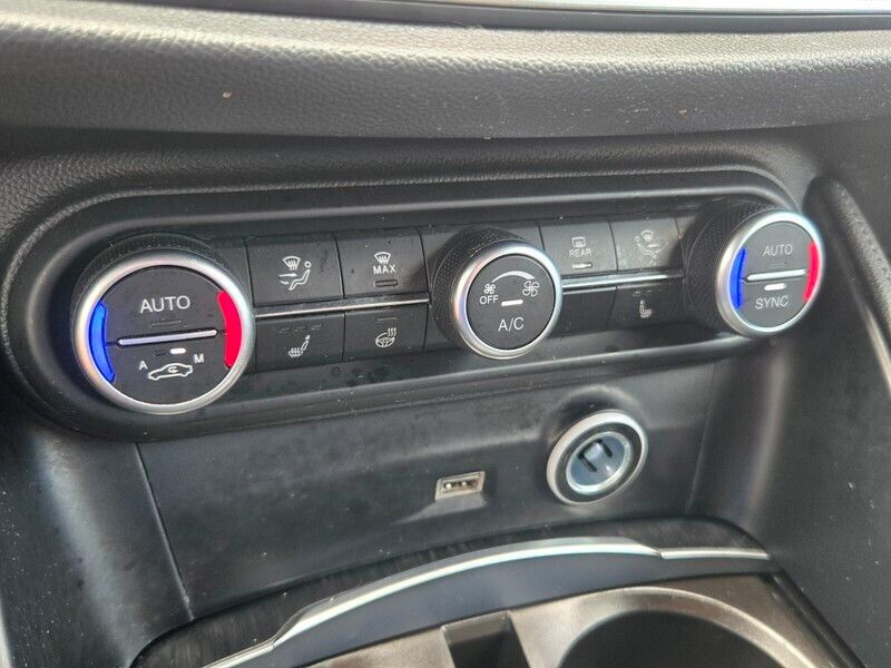 2024 ALFA ROMEO Stelvio - $22,812
