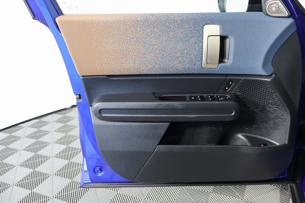 Thumbnail: 2025 MINI Cooper Countryman - 12