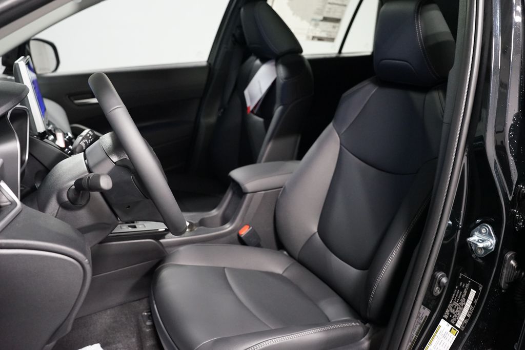 Thumbnail: 2026 Toyota Corolla Cross - 27