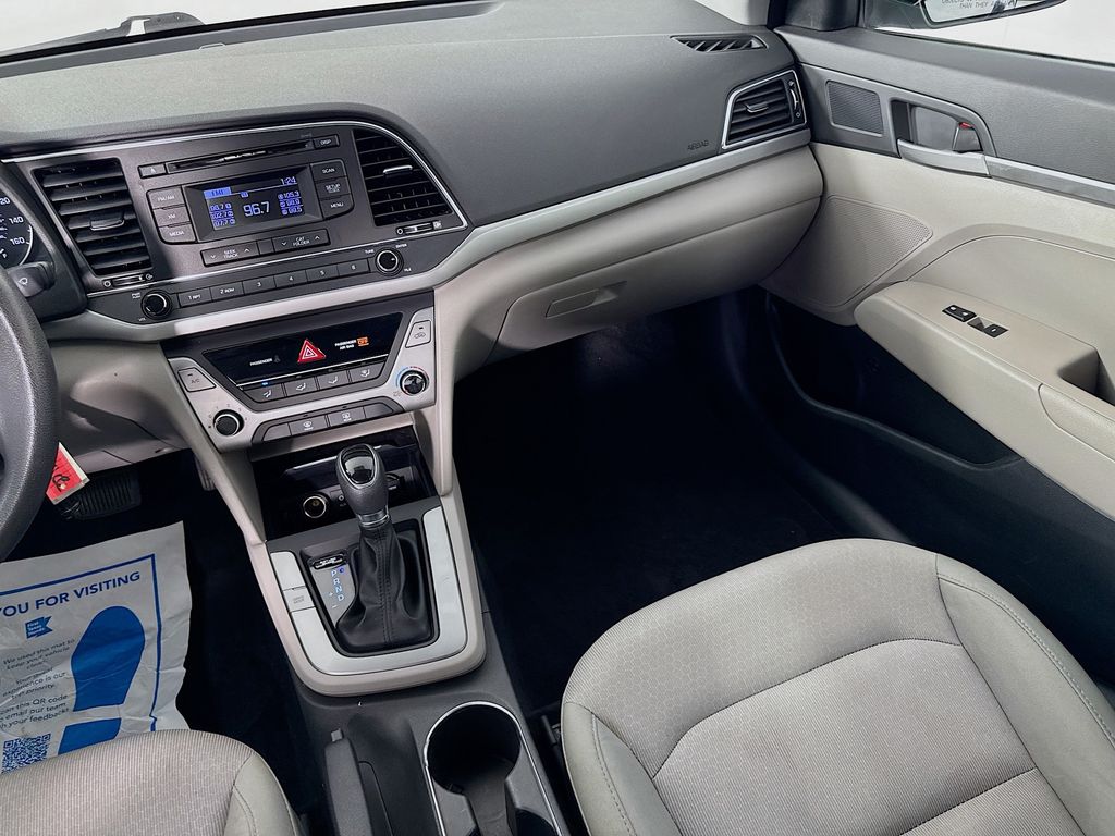 Used Car 2017 Hyundai Elantra  Se For Sale Under $10,000 In Austin, Texas