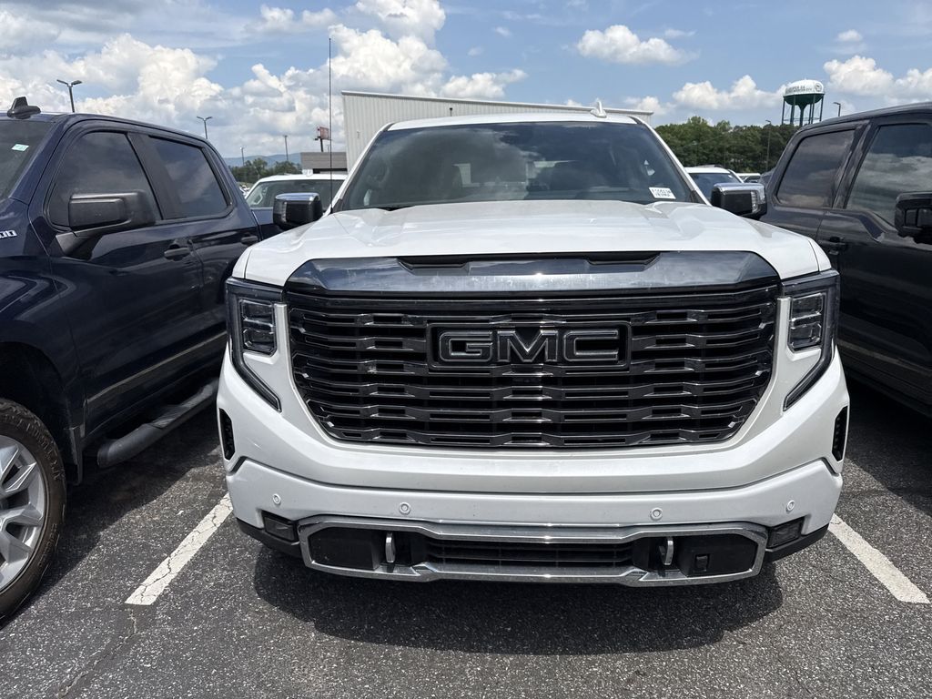 2024 White Frost Tricoat GMC Sierra 1500 Denali Ultimate 4X4 Truck
